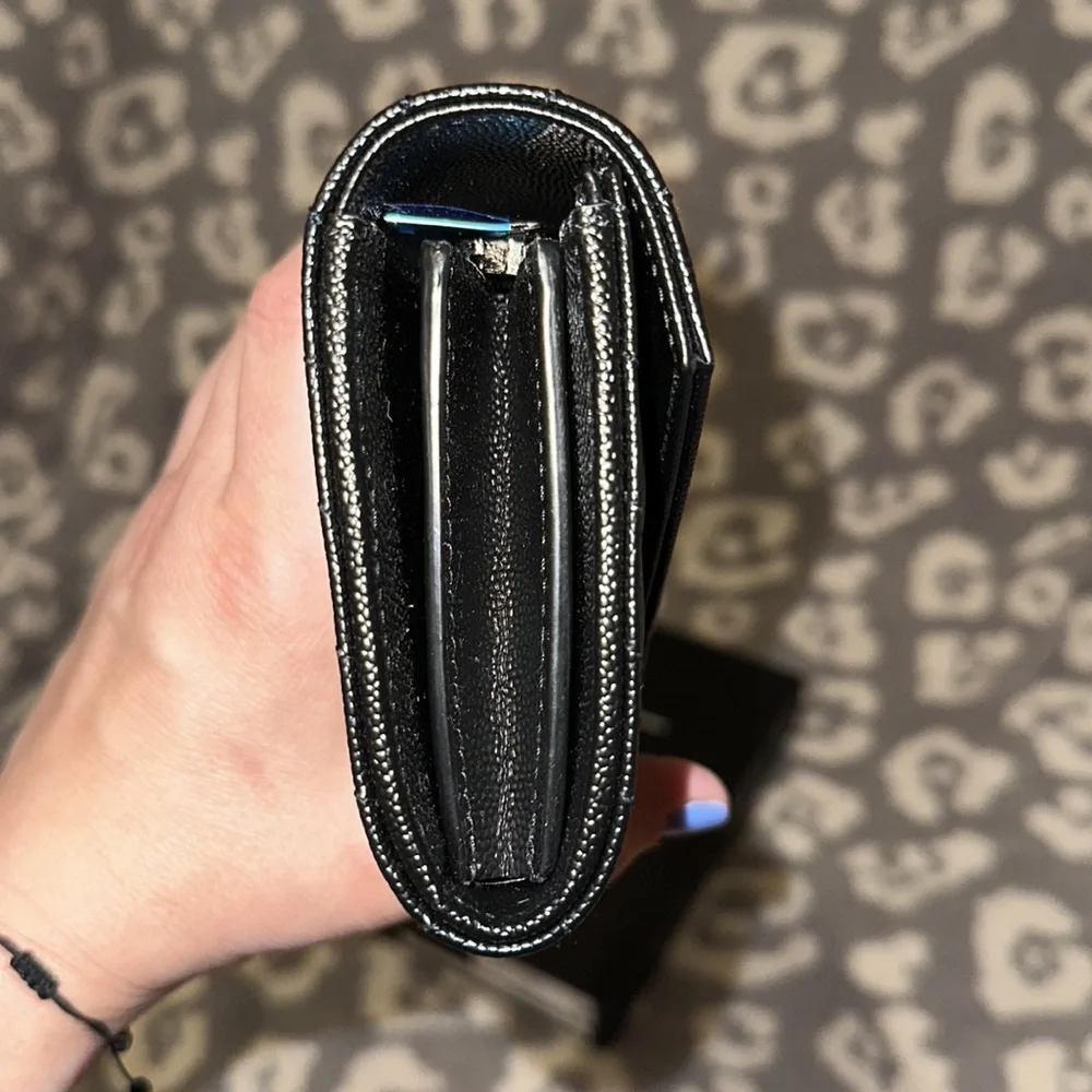 Authentic  Saint Laurent YSL Large Grain de Poudre Flap Wallet😍 New 😍 - Picture 11 of 17